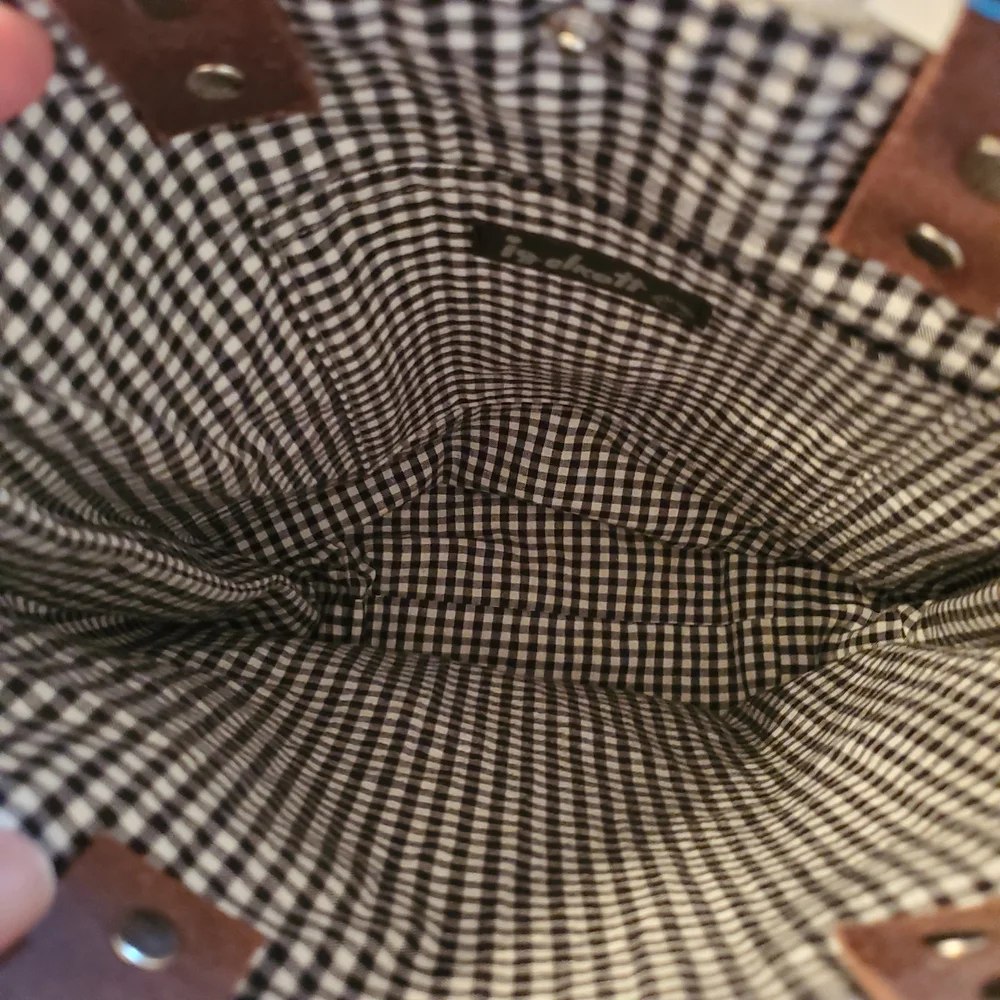 Artisan Made / Ig-elkott / Two Tone Leaf Design / Tote Bag With Leather Handles